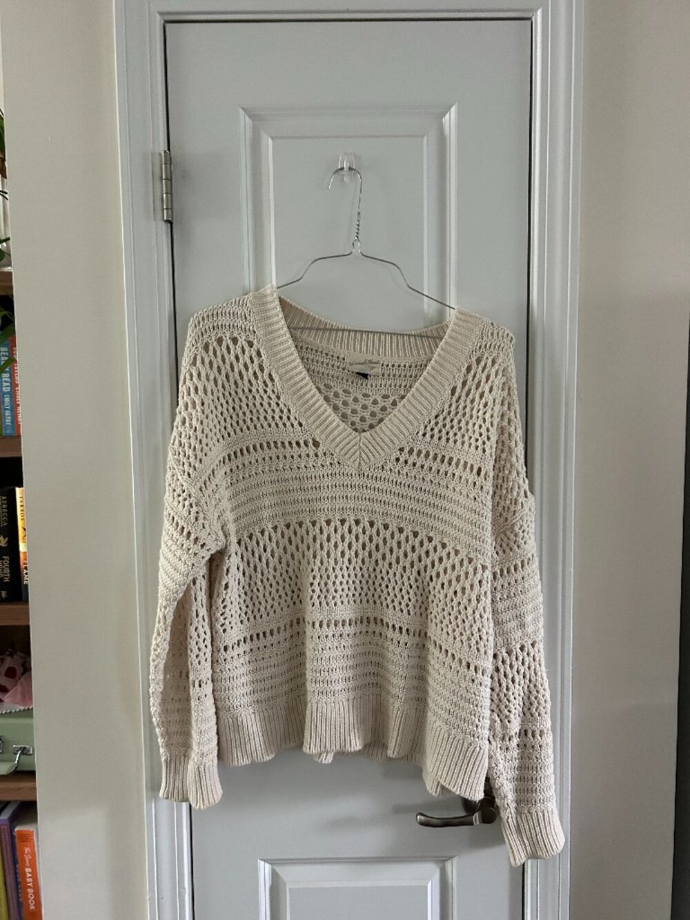 Universal Thread White Sweater